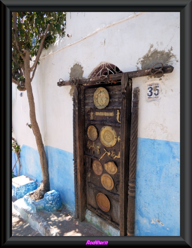 Puerta decorada artesanalmente