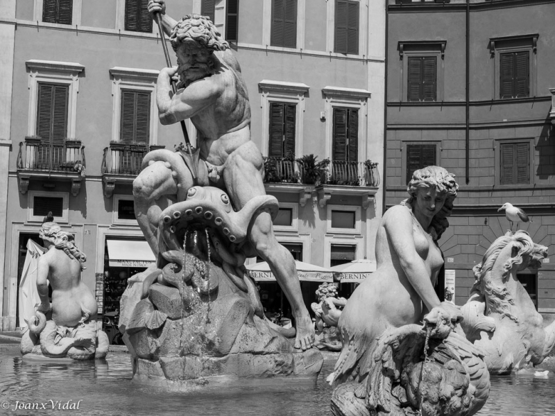 FONTANA DEL NETTUNO