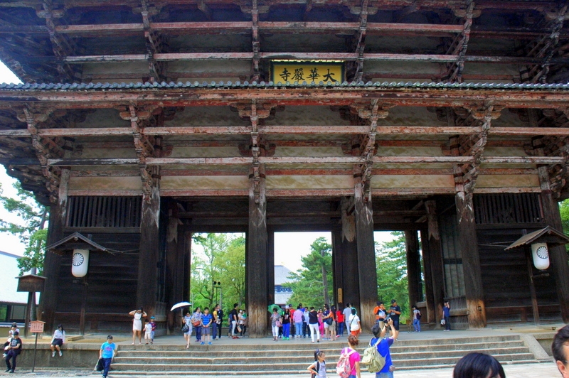 Puerta del templo