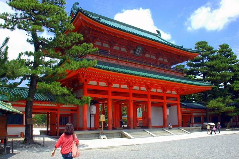 Heian. Templo