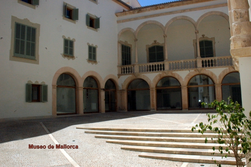 Patio Museo de Mallorca