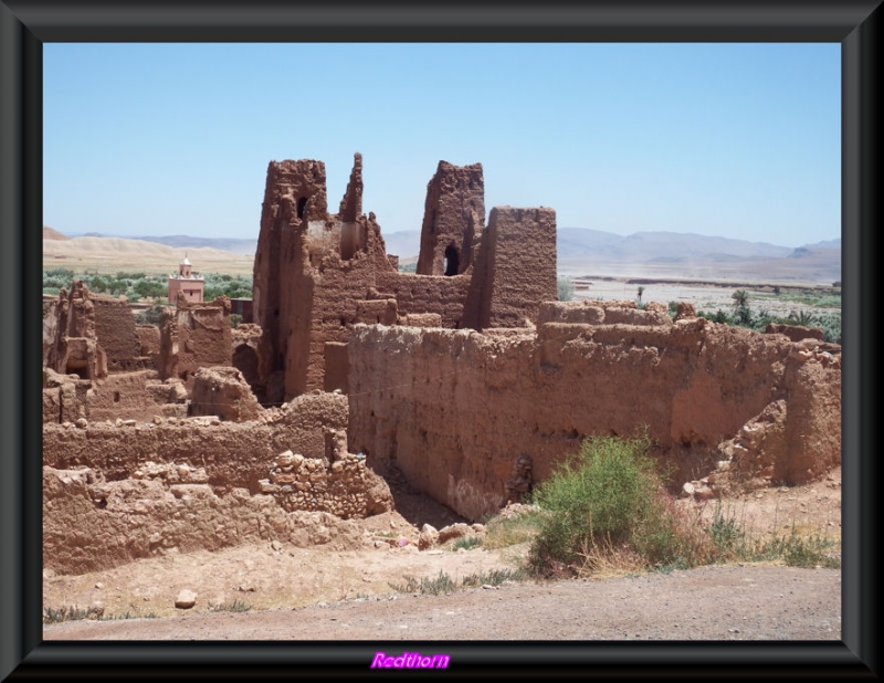 Ruinas de casas que fueron fortalezas