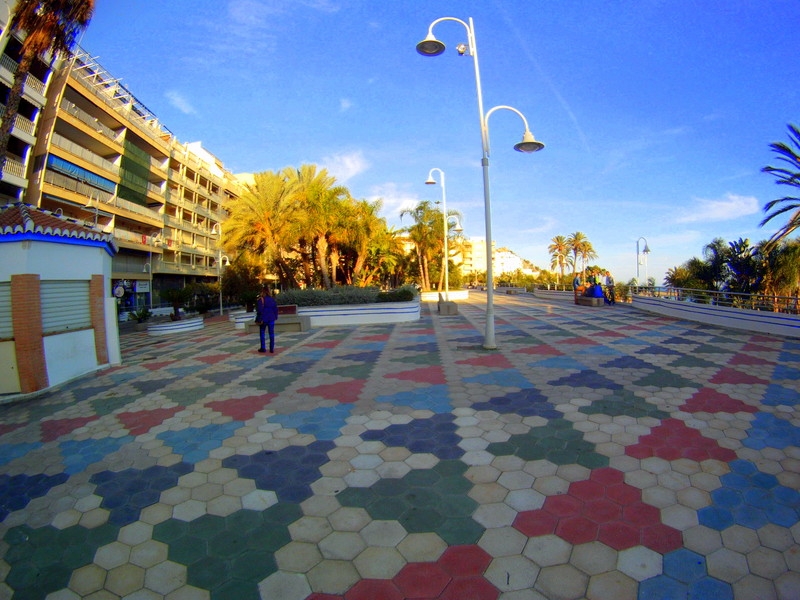 Paseo Puerta del Mar