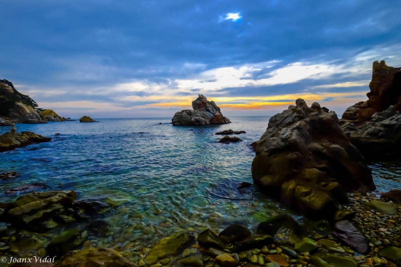 Amanecer en Cala Frares