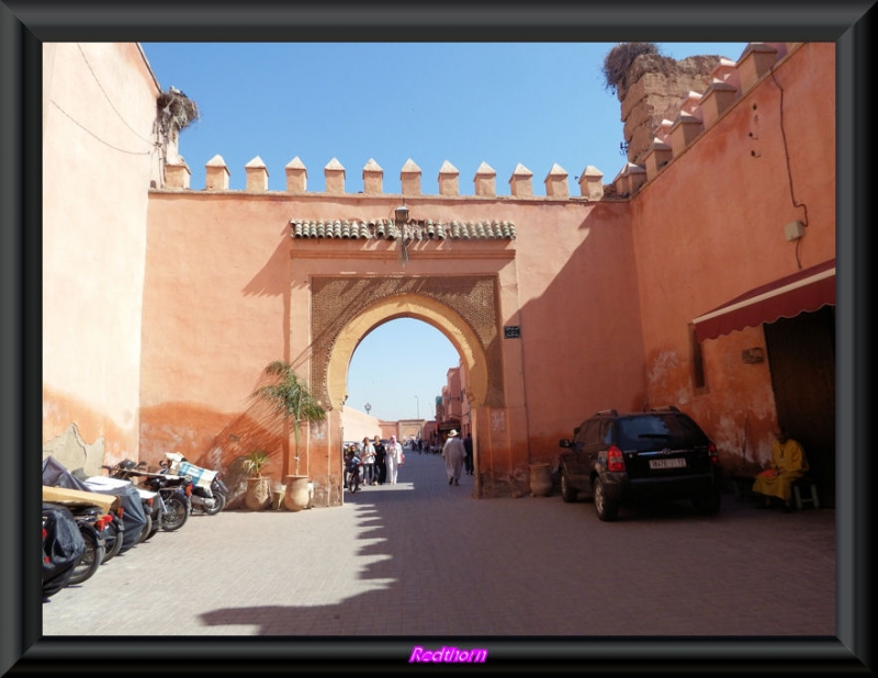 Puerta en la muralla