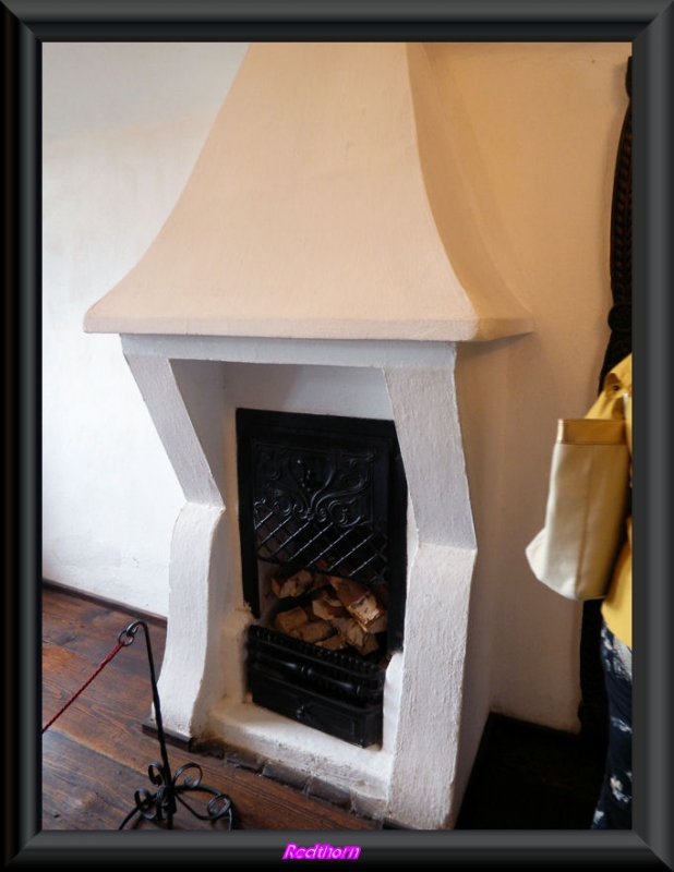 Chimenea en una habitacin del castillo