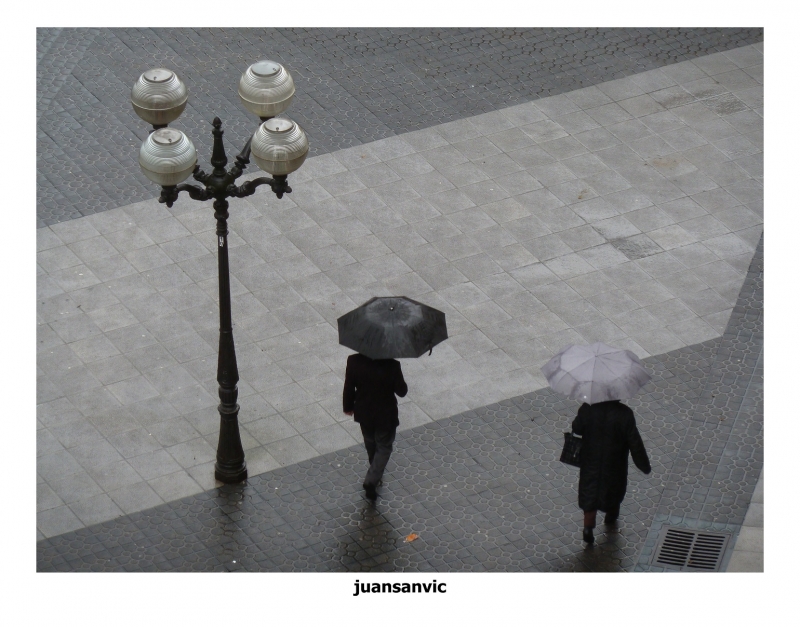Ahora llueve.