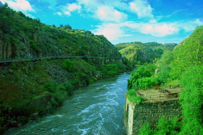 El Tajo a su paso por Toledo