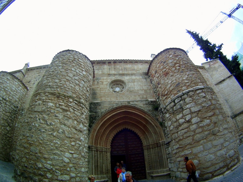 Iglesia de San Pedro. Contrafuertes