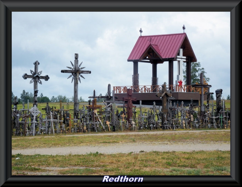 Altar en la colina de las  ruces