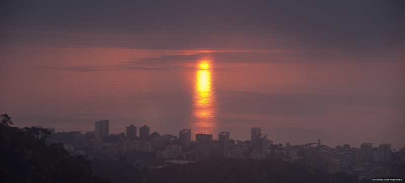 Panormica de un amancer extrao