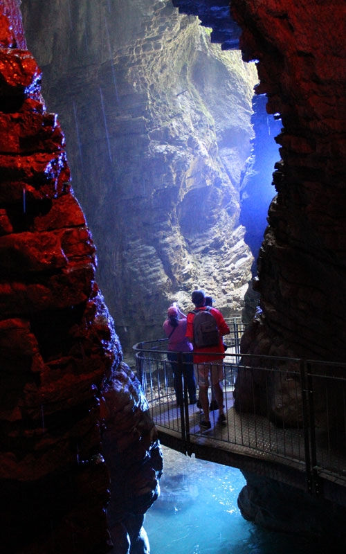 Parco Grotta Cascata del Varone