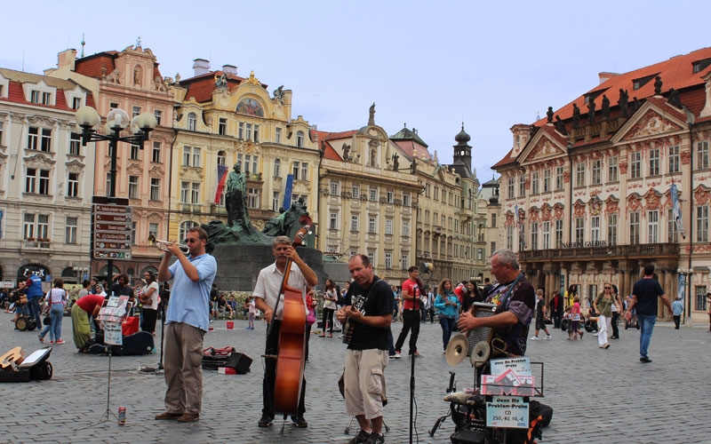 Musicos en Praga