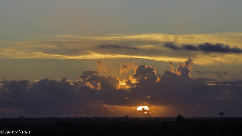 Atardecer en Camangey