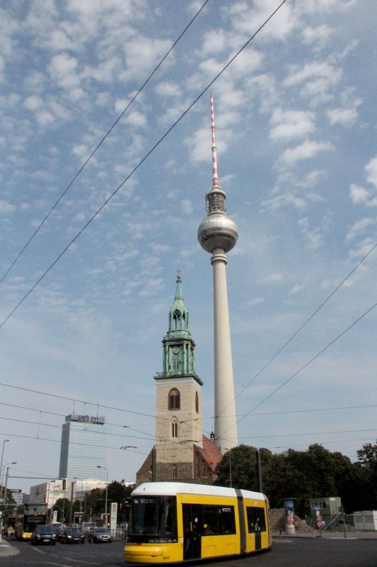 Torre de Telecomunicaciones de Berln