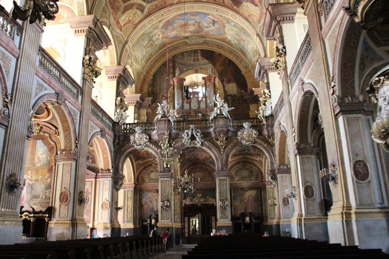 Interior iglesia Barroca Breslavia