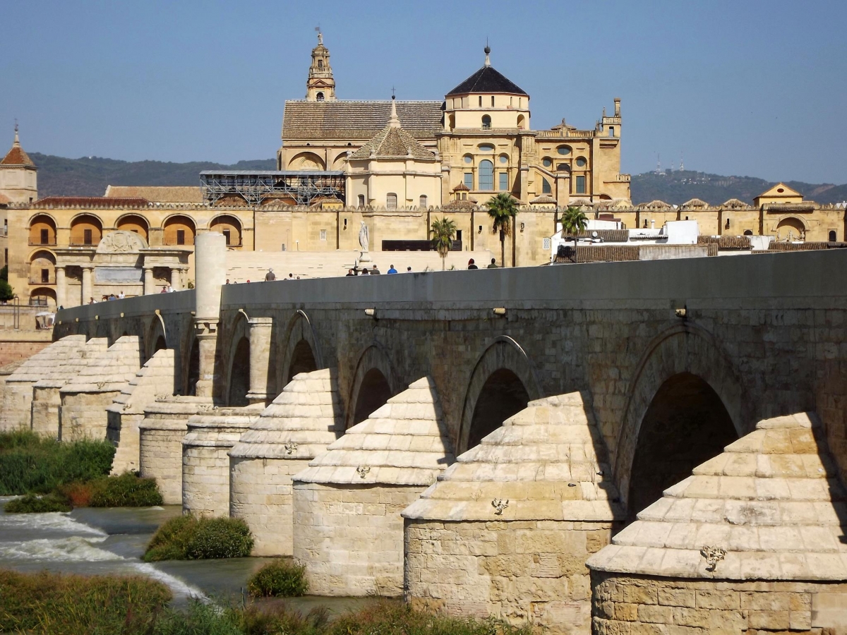 Mezquita y Puente Romano