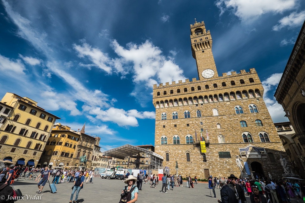 PIAZZA DELLA SIGNORA