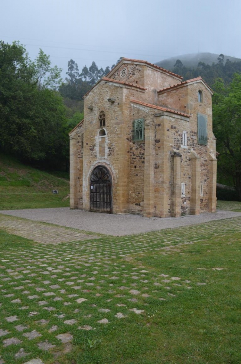 San Miguel de Lillo (Oviedo/Uviu, Asturias/Asturies) byJOM