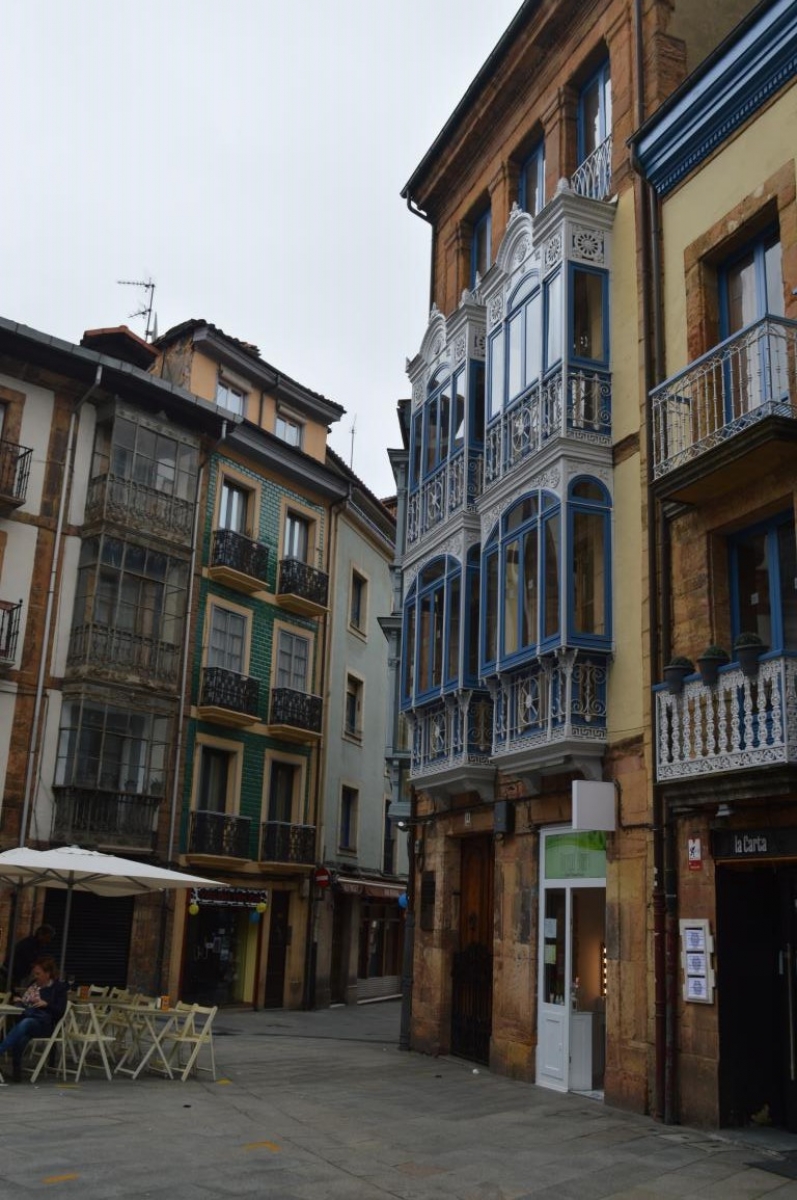 Oviedo/Uviu, Asturias/Asturies