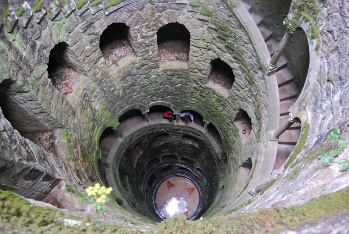 Quinta da Regaleira (Sintra): Pozo inicitico