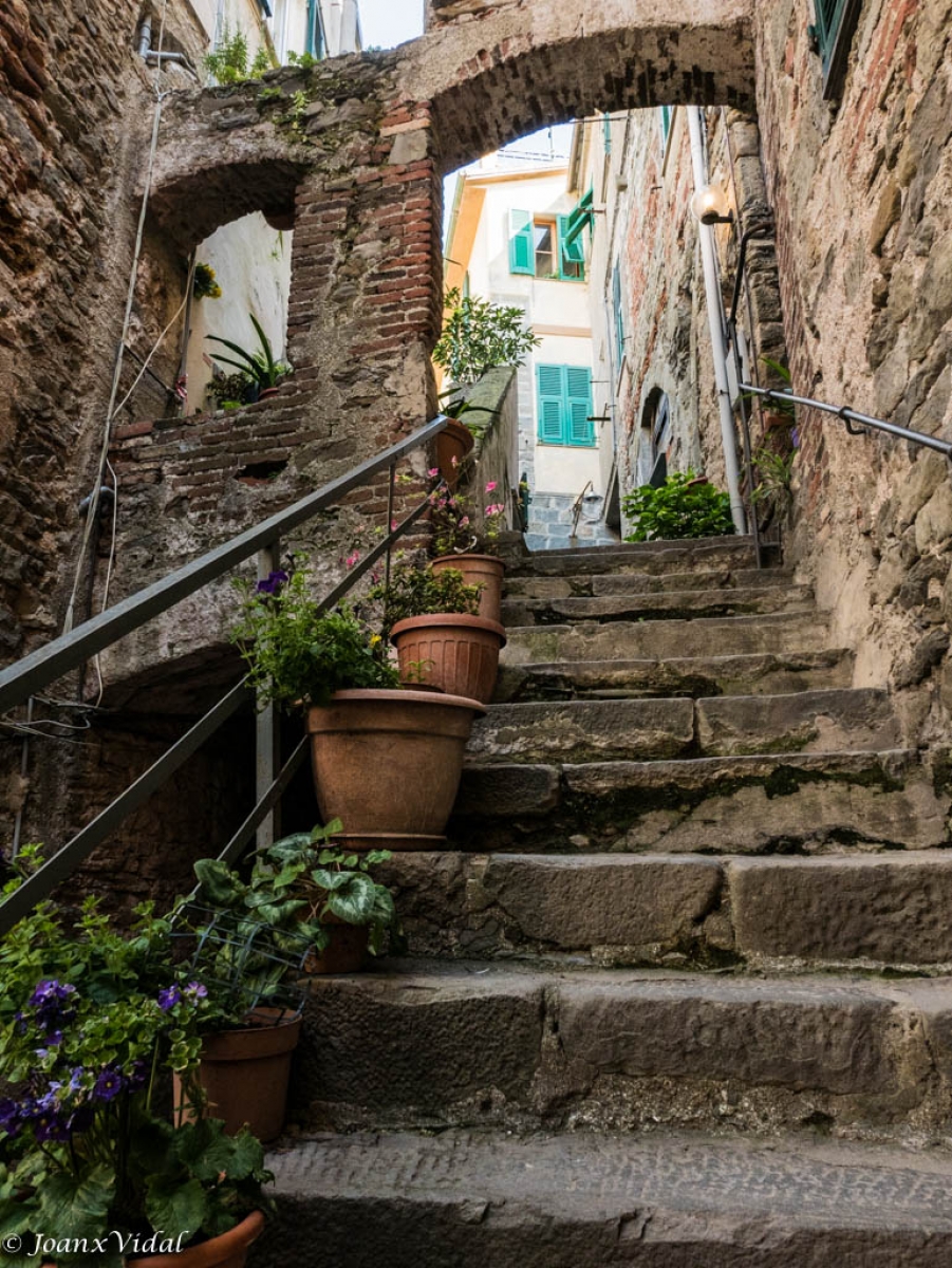 CALLE DE CORNIGLIA