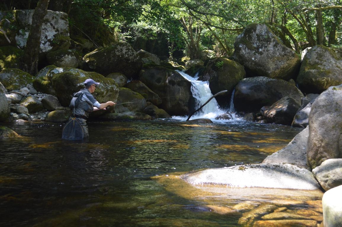 Pesca sen morte no Mao. Parada de Sil. Ribeira Sacra. fcmv