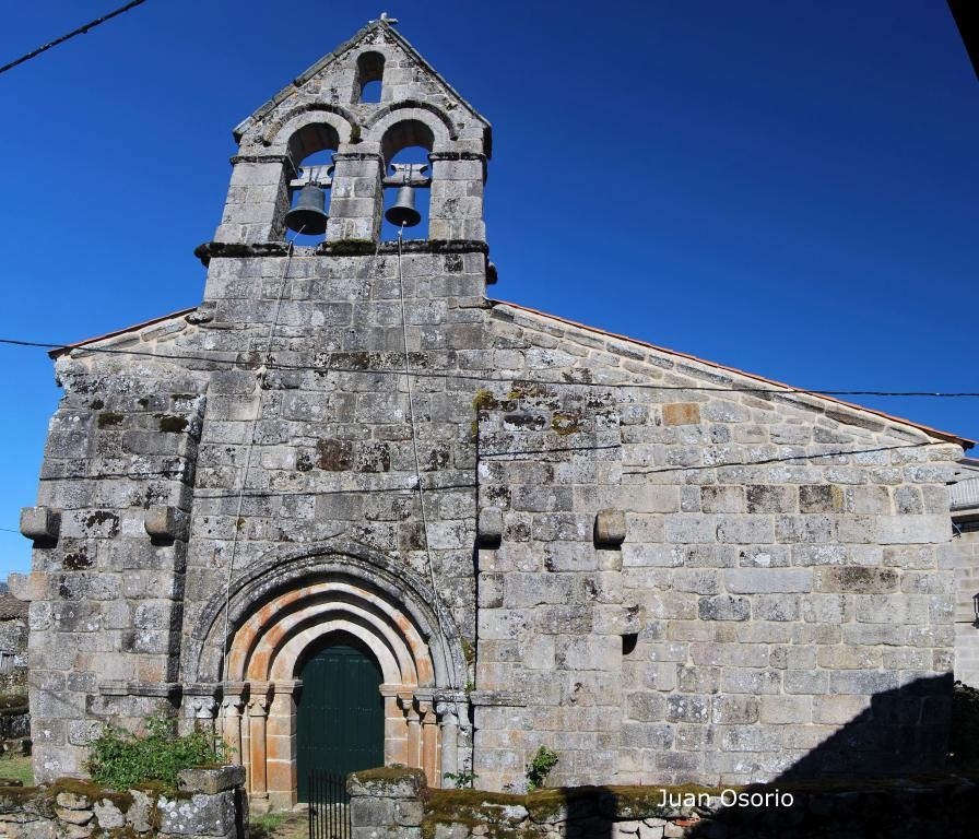 Igrexa do Burgo (Castro Caldelas): fachada principal