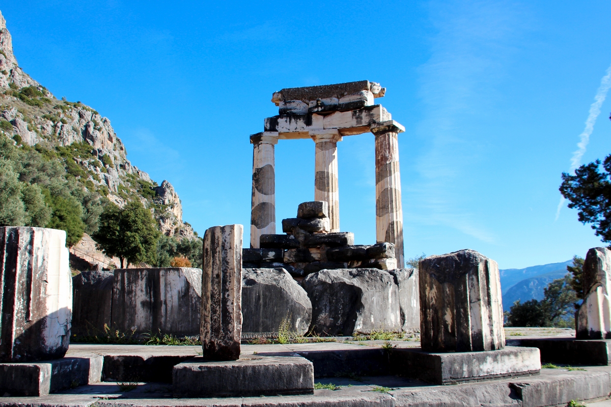 Templo circular Delfos