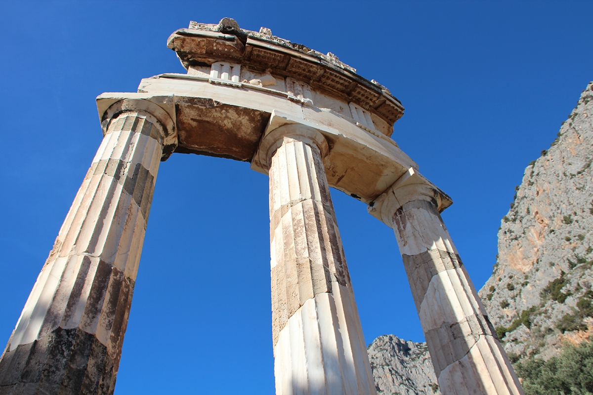Templo circular Delphos