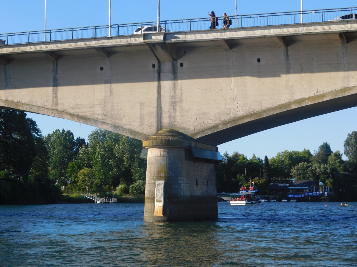 Hermoso puente de Valdivia