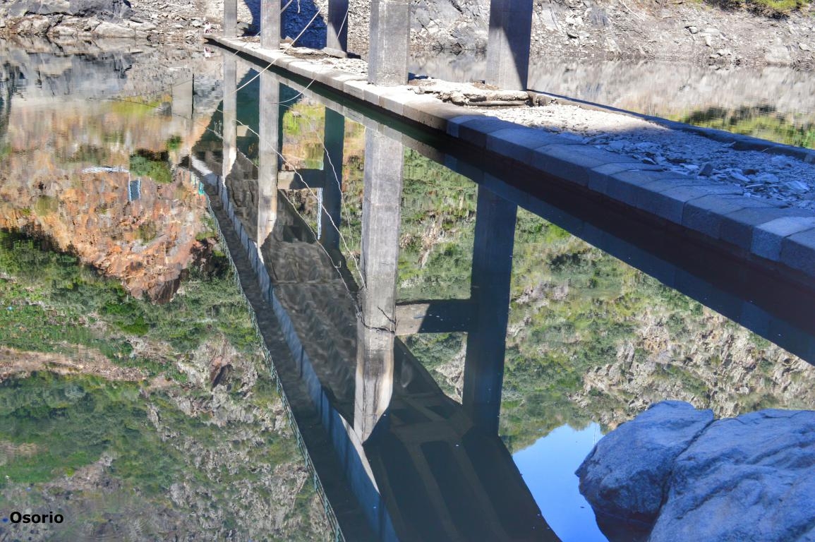 Ponte de Paradela. Castro Caldelas. Ribeira Sacra. Ourense. Galicia