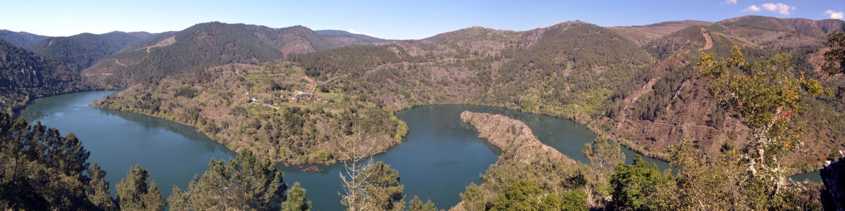 Meandros da Cubela. Sober/Ribas do Sil Ribeira Sacra byJOM 