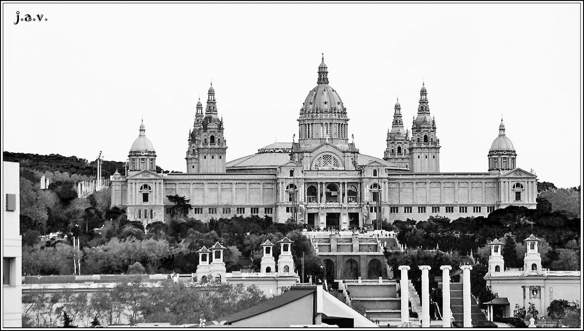 M N A C( MUSEO NACIONAL DE ARTE DE CATALUA) Museo Nacional d\'Art de Catalunya