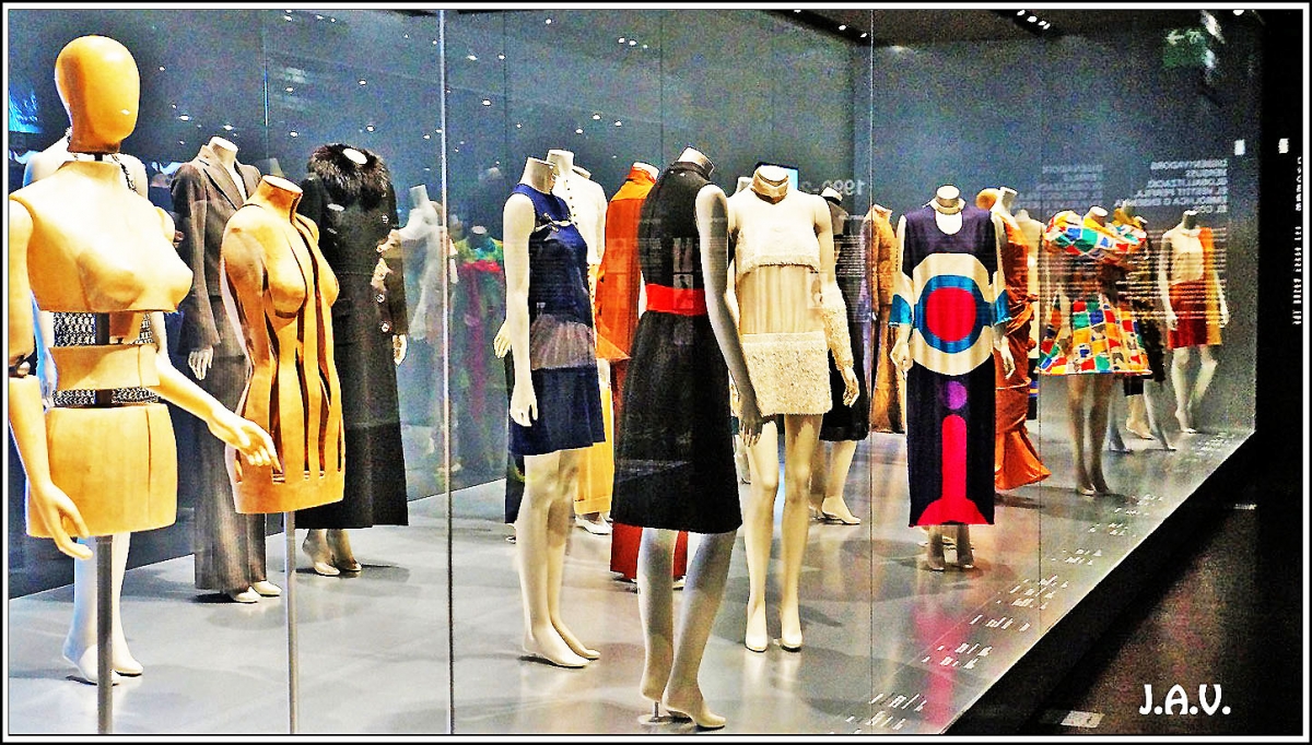 Museo del vestido, 35
