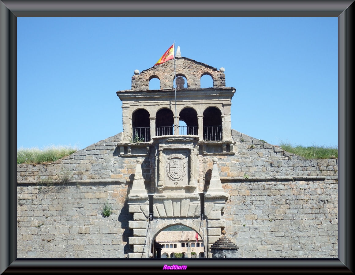 Entrada a la ciudadela de Jaca