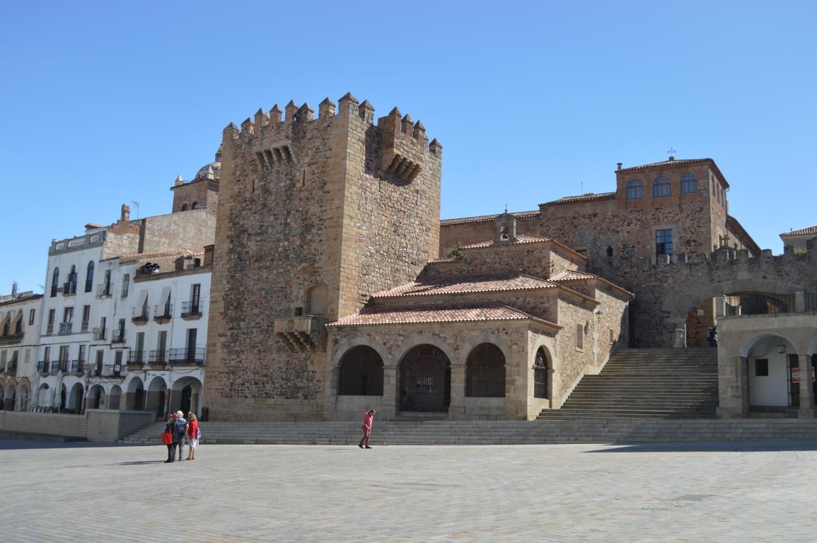 Cceres: plaza mayor