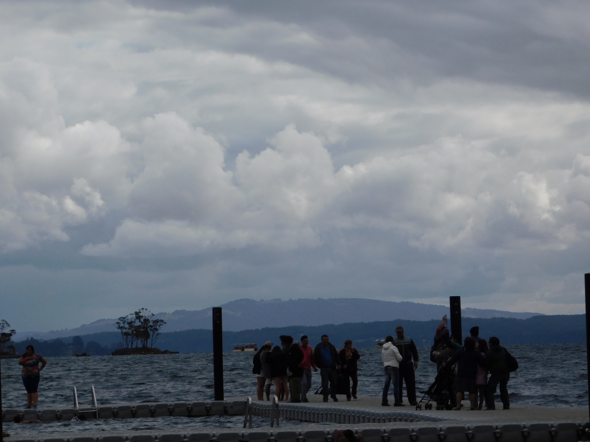 Amenaza en un da de disfrutar del lago