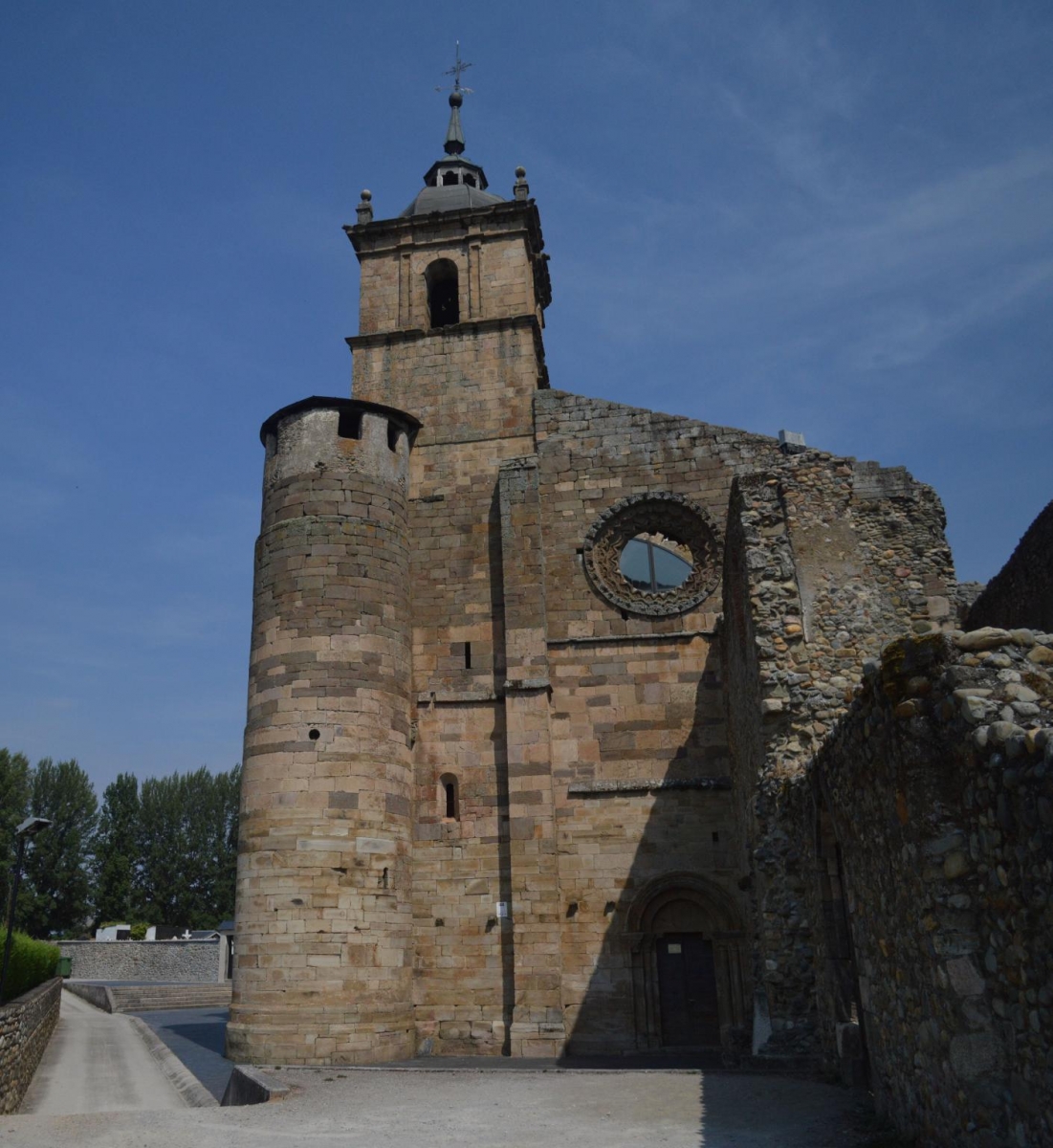 Mosteiro de Carracedelo
