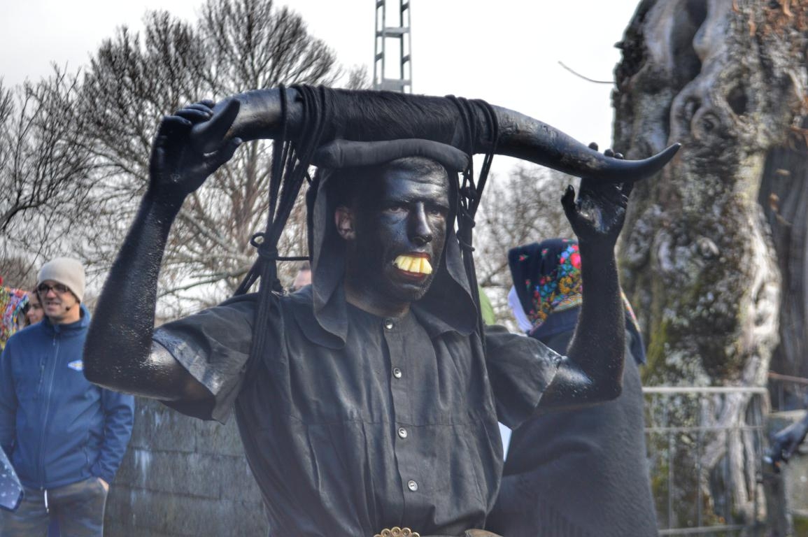 Mascarada: diablo de Luzn. Carnaval/Entroido. Luzn. Alcarria. Guadalajara  fcmv