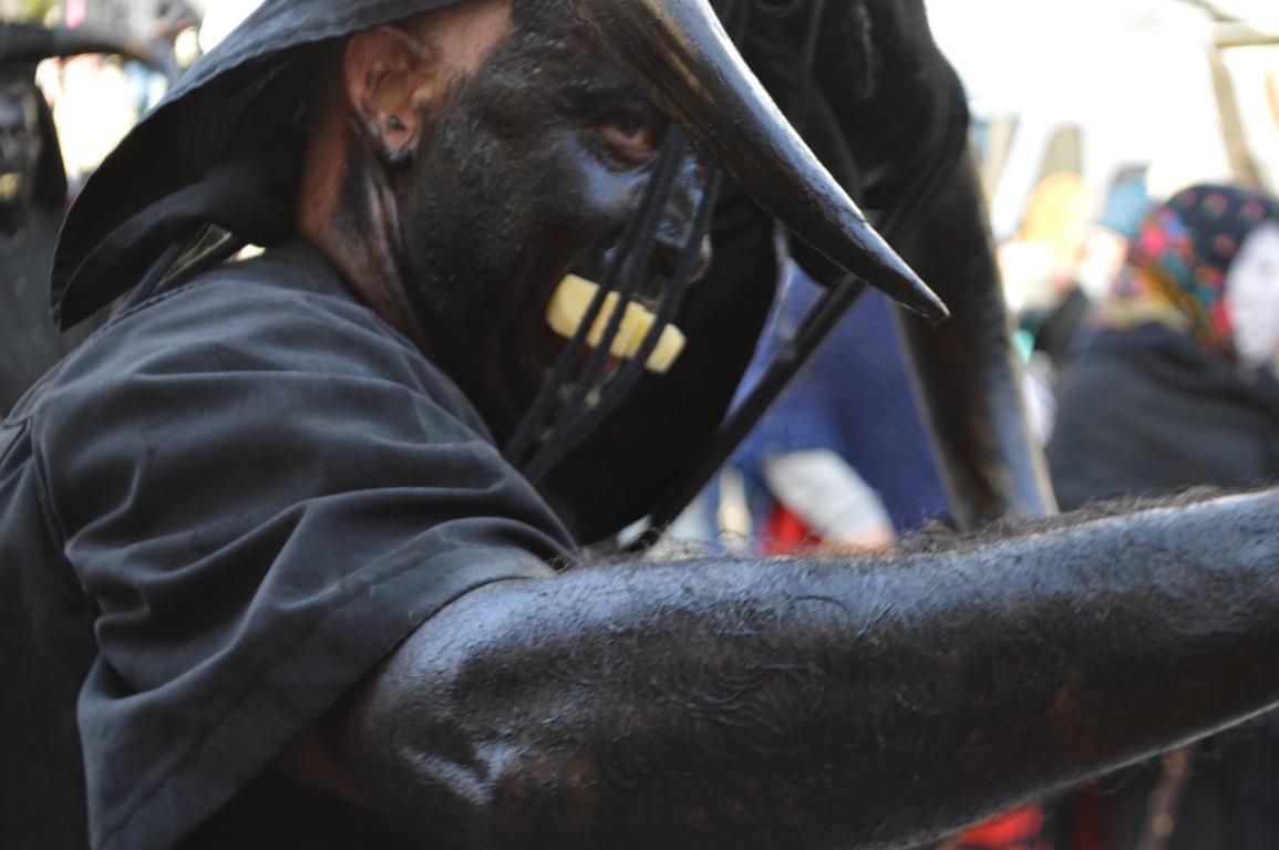 Mascarada: diablo de Luzn. Carnaval/Entroido. Luzn. Alcarria. Guadalajara  fcmv