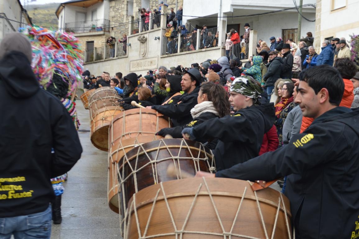 Mascarada: folin de Vilario de Conso. Entroido. Ourense  fcmv
