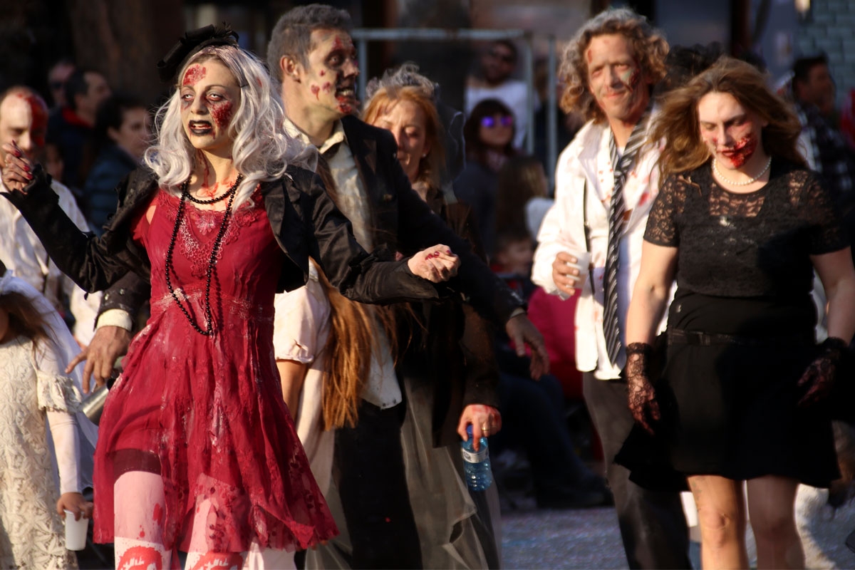 Carnaval Platja d\'Aro - Zombies - Associaci Akalidae de Caldes de Malavella