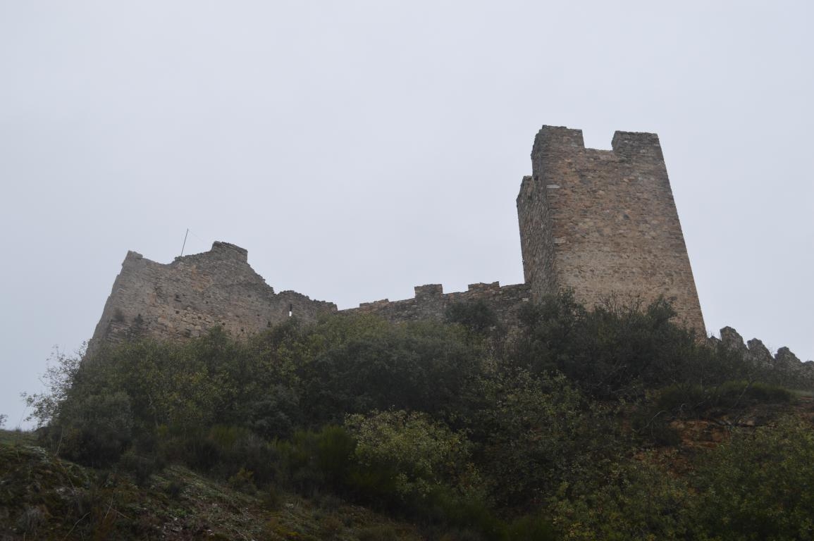 Castelo de Cornatel. Priaranza do Bierzo. Len
