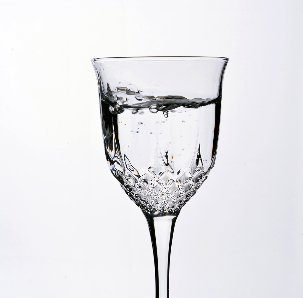 Copa cristal con agua