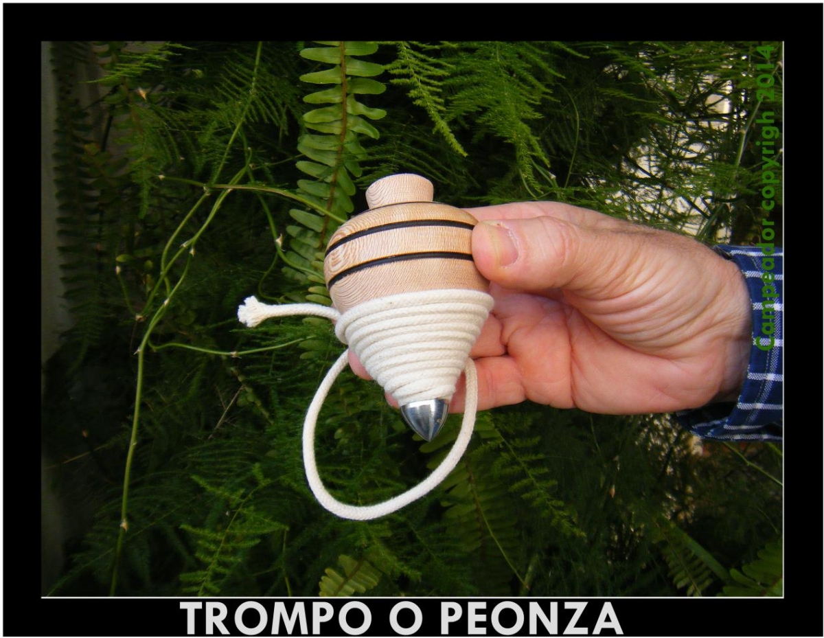 Pio - Peonza - Trompo. Photography by Campeador.