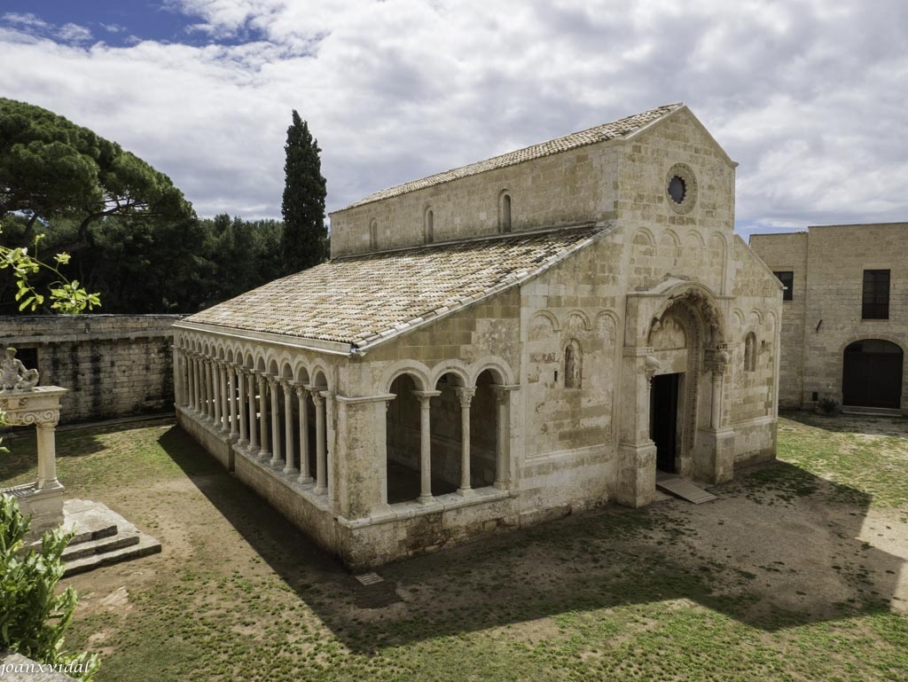 IGLESIA DE STA. MARIA