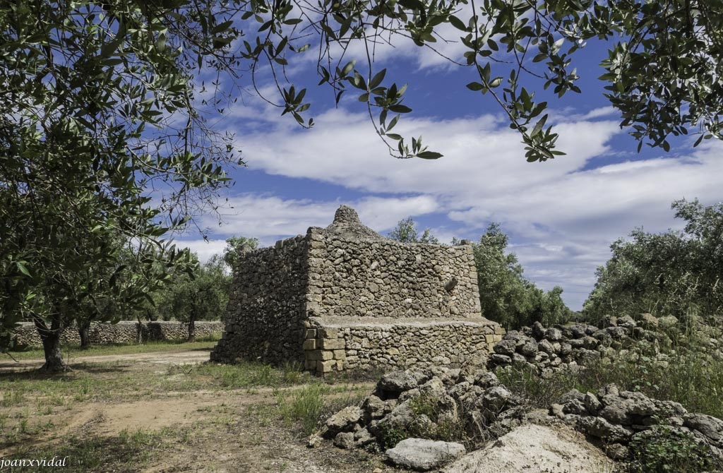 CONSTRUCCIN DE PIEDRA SECA