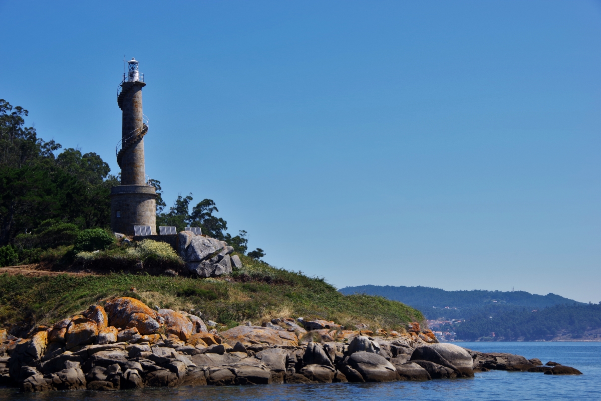 Faro de Isla de Tambo