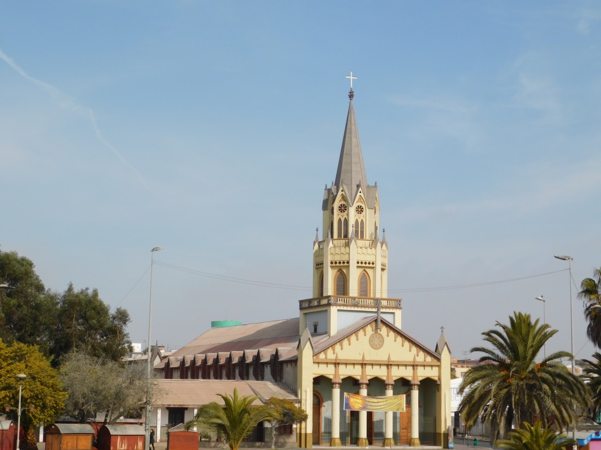 Iglesia del puerto de Caldera, considerada monumento nacional, tambin es una de las ms antiguas del puerto y todava en uso